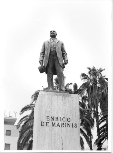 statua de marinis